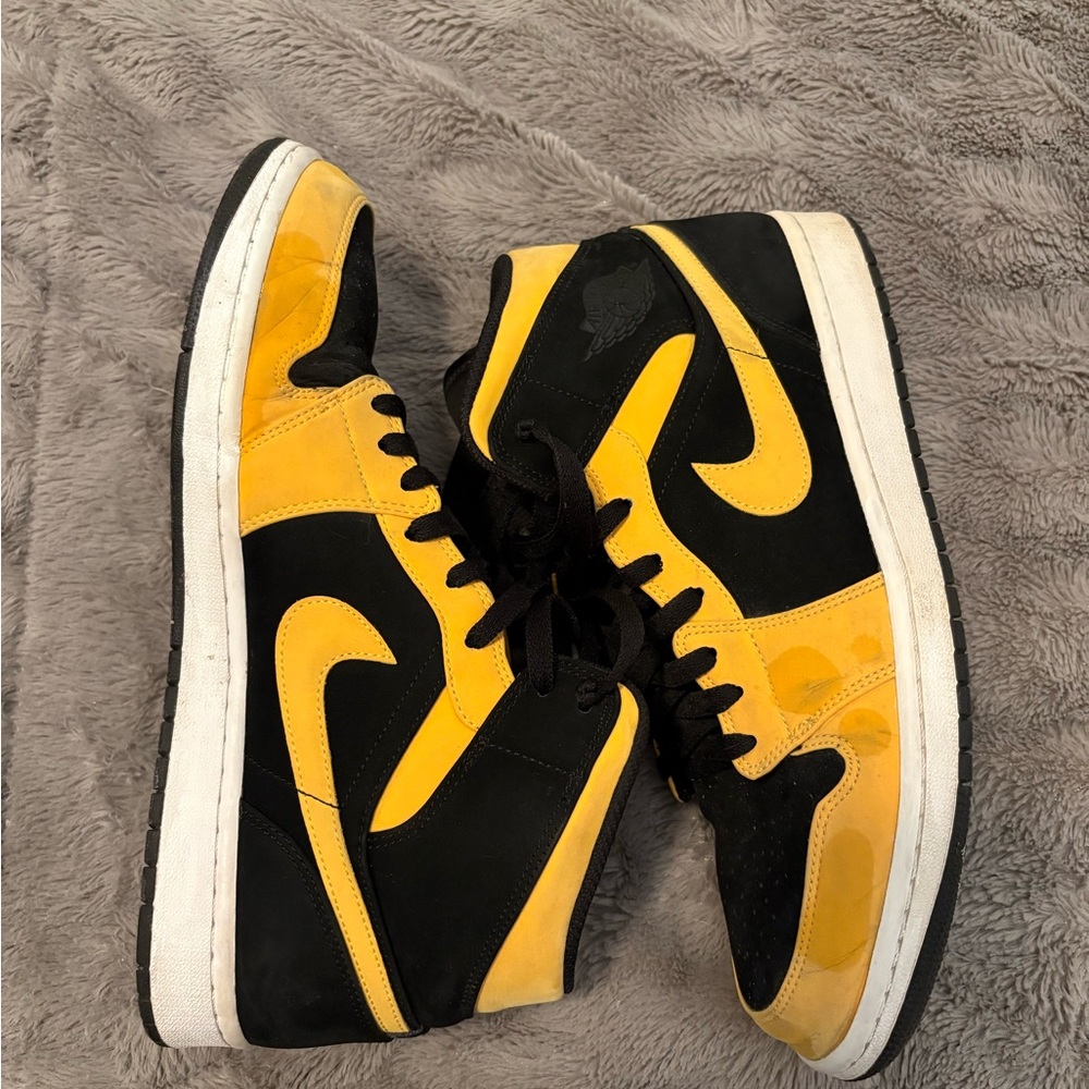 Men’s Nike New Love with flaws